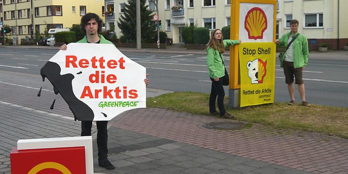Weltweit protestierte Greenpeace gegen das Vorhaben von Shell in der Arktis nach Erdöl zu bohren.