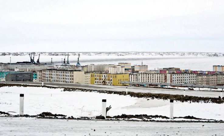 Der an der Nordmeerku00fcste gelegene Ort Pevek liegt in Tschukotka und hat rund 4700 Einwohner. Es